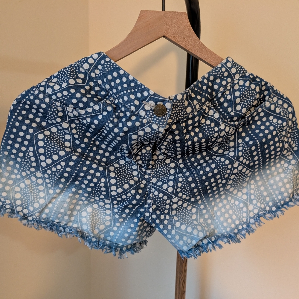 Cute denim shorts